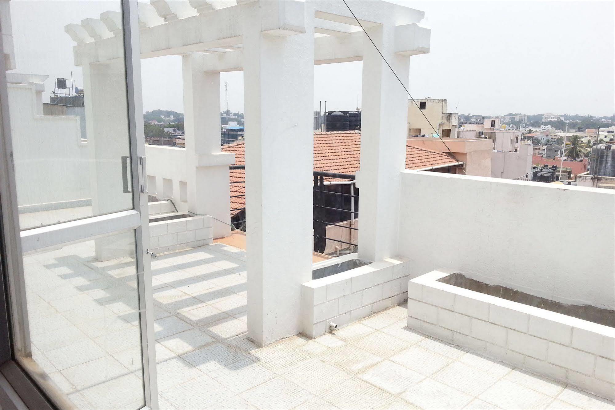 The Grand Serenity Apartment Hotel Bangalore Ngoại thất bức ảnh